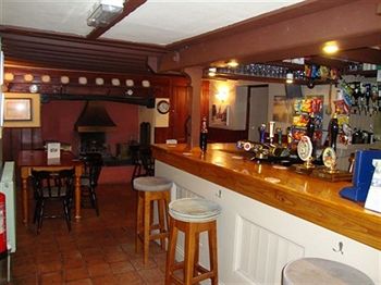 Imagen del bar/restaurante del Hotel The White Hart, St. Keverne. Foto 2