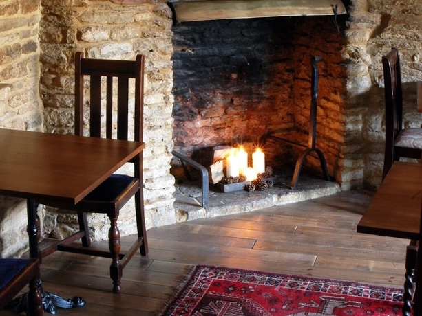 Imagen del bar/restaurante del Hotel The White Horse Inn, Cherwell. Foto 9