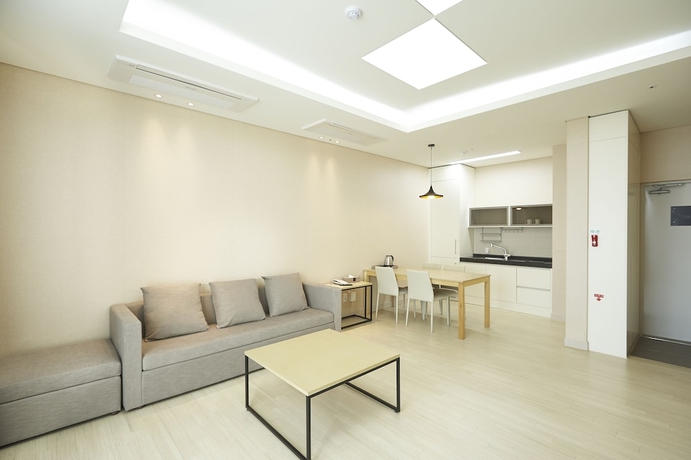 Imagen de la habitación del Hotel The White Hotel. Foto 15