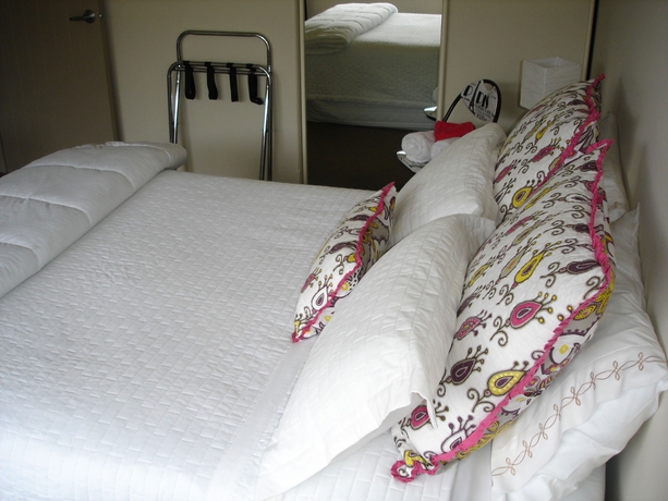 Imagen de la habitación del Hotel The White House Byamp;B. Foto 6