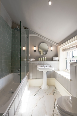 Imagen de la habitación del Hotel The White House. Foto 6