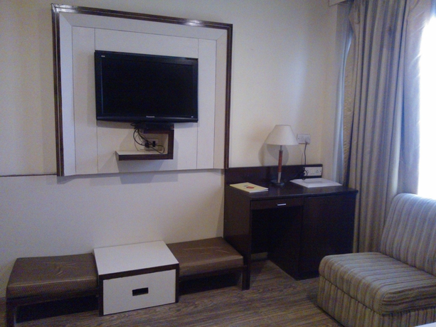 Imagen de la habitación del Hotel The White Klove. Foto 4
