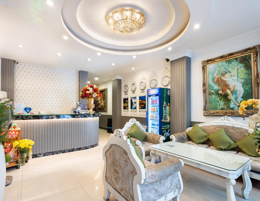Imagen general del Hotel The White Luxury. Foto 15