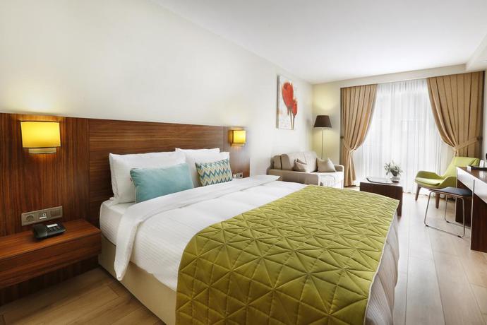 Imagen de la habitación del Hotel The White Orient. Foto 5