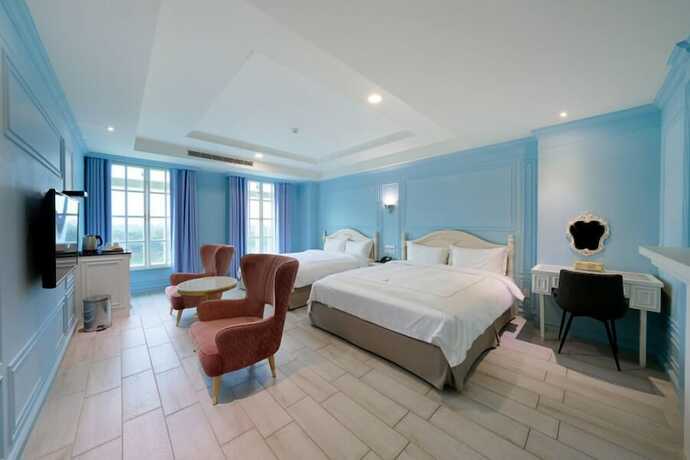 Imagen de la habitación del Hotel The White Paris. Foto 13