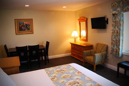 Imagen de la habitación del Hotel The White Sands Oceanfront Resort and Spa. Foto 4