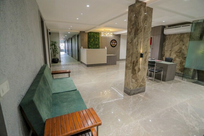 Imagen de los interiores del Hotel The White Seasons. Foto 28