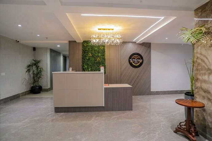 Imagen de los interiores del Hotel The White Seasons. Foto 30