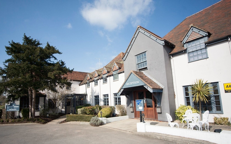 Imagen de los exteriores del Hotel The White Swan, Arundel. Foto 12