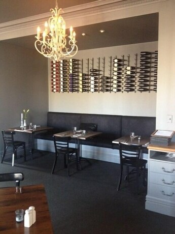 Imagen del bar/restaurante del Hotel The White Swan Country. Foto 15