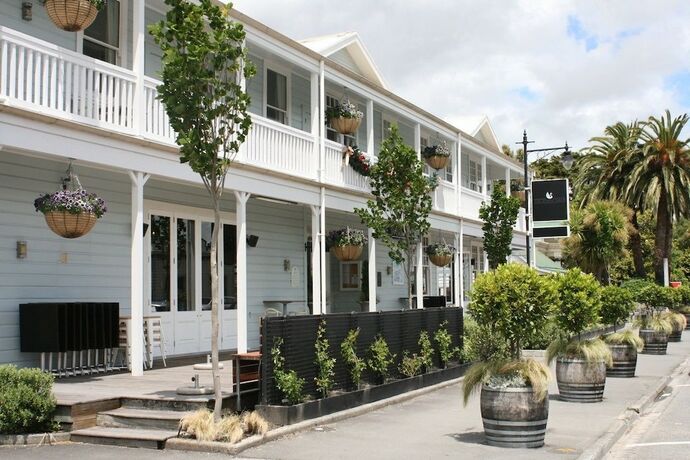 Imagen general del Hotel The White Swan Country. Foto 14