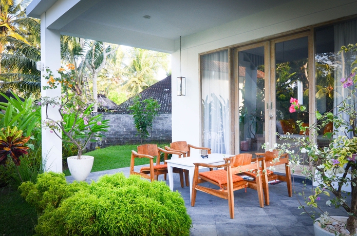 Imagen de los exteriores del Hotel The White Villas Ubud. Foto 13