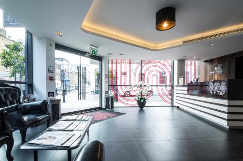 Imagen de los interiores del Hotel The Whitechapel. Foto 9