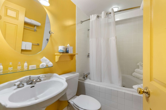 Imagen de la habitación del Hotel The William Fell Baltimore, Tapestry Collection by Hilton. Foto 14