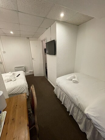 Imagen de la habitación del Hotel The Wilton. Foto 19