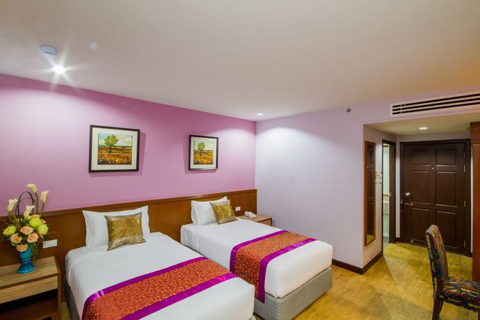 Imagen de la habitación del Hotel The Win Pattaya. Foto 12