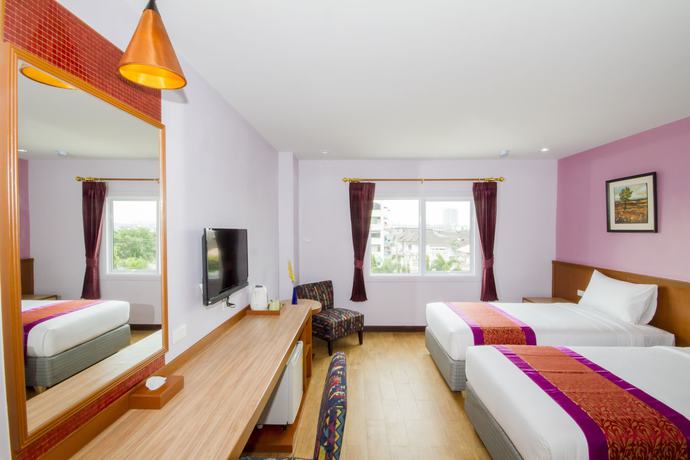 Imagen de la habitación del Hotel The Win Pattaya. Foto 13
