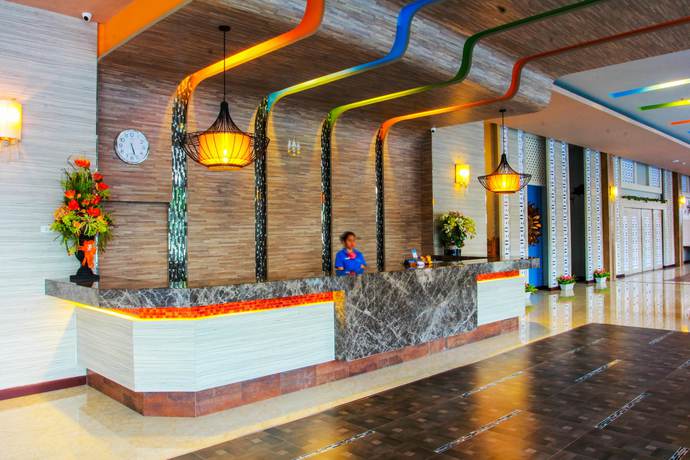 Imagen de la habitación del Hotel The Win Pattaya. Foto 16