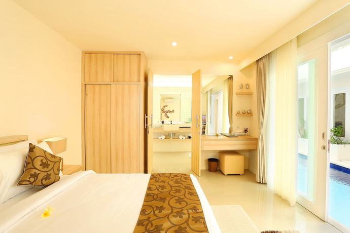 Imagen de la habitación del Hotel The Wina Villa Canggu. Foto 9