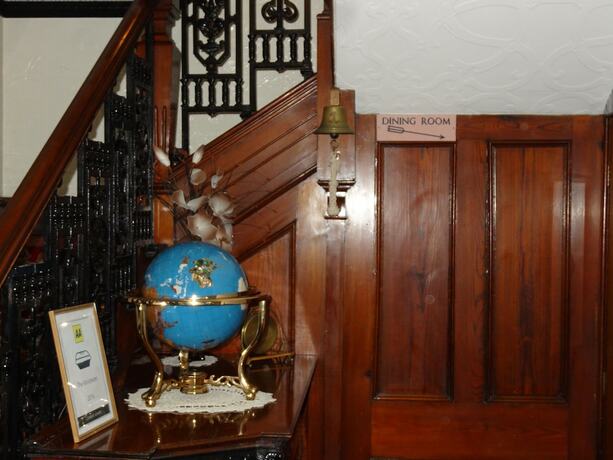 Imagen general del Hotel The Winchester. Foto 10