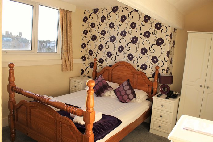 Imagen de la habitación del Hotel The Winchmore. Foto 5