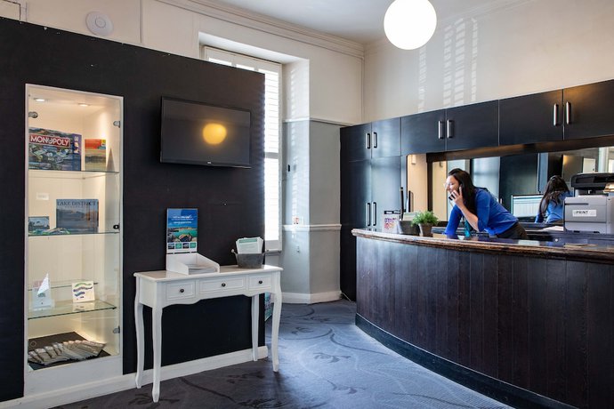 Imagen de los interiores del Hotel The Windermere. Foto 19