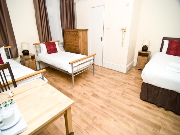 Imagen general del Hotel The Windmill, Brent. Foto 12