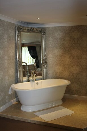 Imagen general del Hotel The Windmill, Dalton Piercy. Foto 8