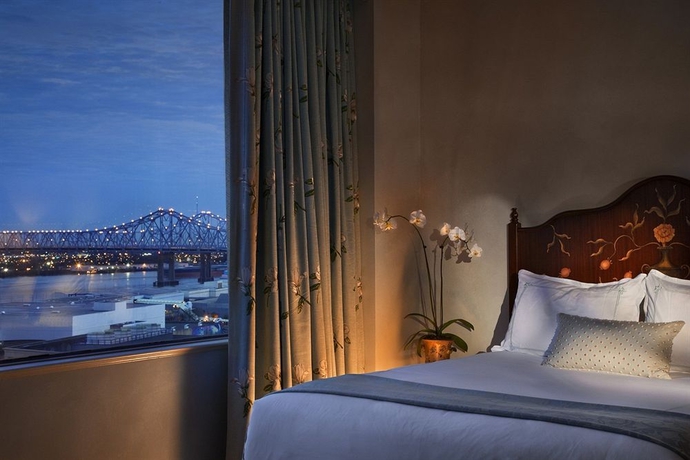 Imagen de la habitación del Hotel The Windsor Court. Foto 9