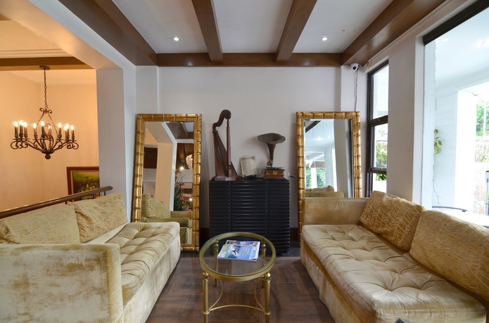 Imagen de los interiores del Hotel The Windy Ridge. Foto 15