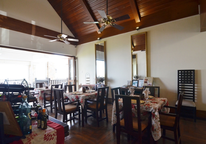 Imagen del bar/restaurante del Hotel The Windy Ridge. Foto 5