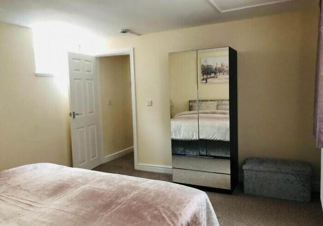 Imagen general del Hotel The Winter Garden Suites. Foto 3