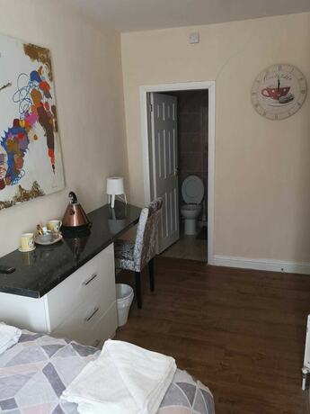 Imagen general del Hotel The Winter Garden Suites. Foto 7