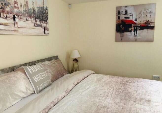 Imagen general del Hotel The Winter Garden Suites. Foto 8