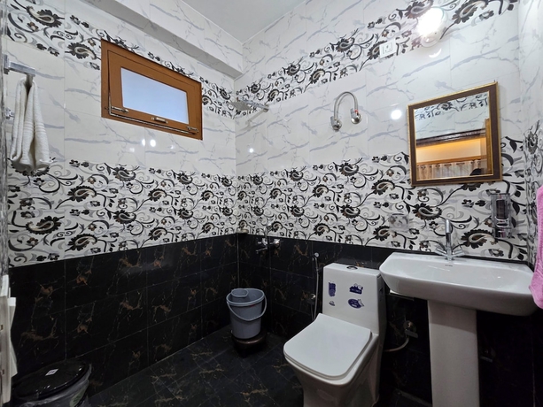 Imagen de la habitación del Hotel The Wooden Nook Chail. Foto 16
