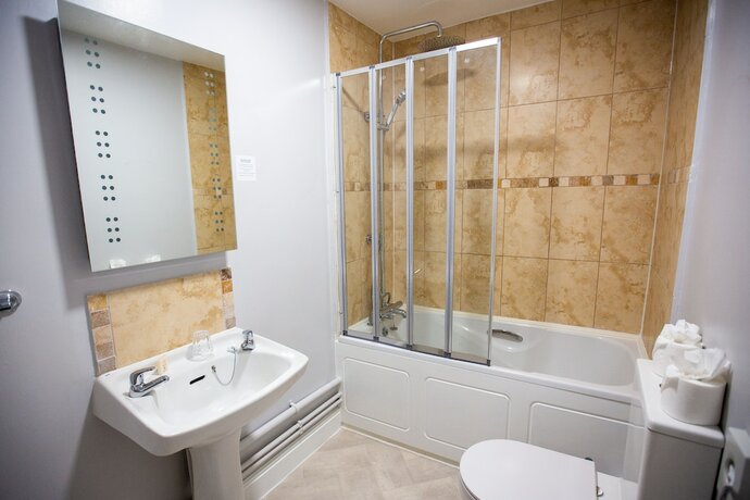 Imagen general del Hotel The Woodfalls Inn. Foto 2