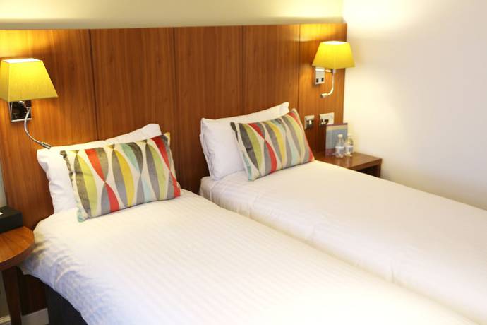 Imagen de la habitación del Hotel The Woodlands Event Centre. Foto 15