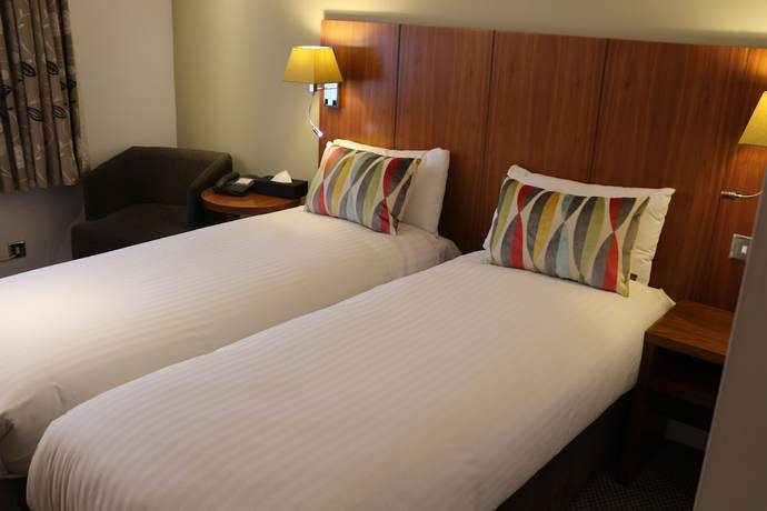Imagen de la habitación del Hotel The Woodlands Event Centre. Foto 16