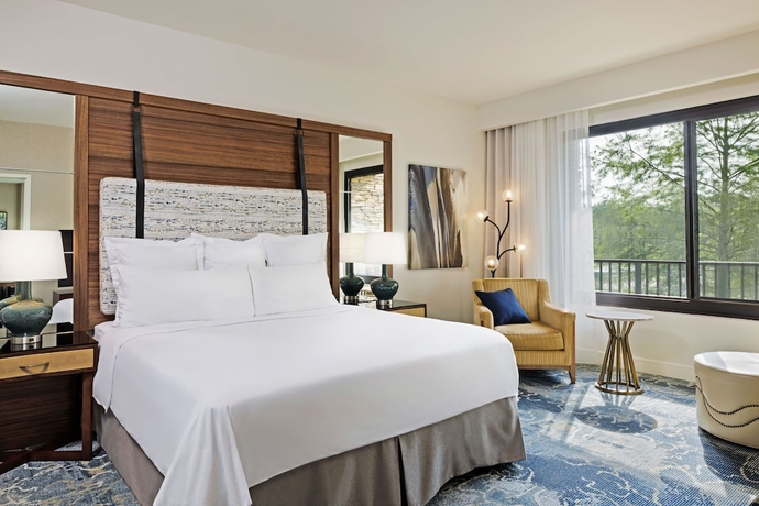 Imagen de la habitación del Hotel The Woodlands Resort, Curio Collection By Hilton. Foto 5
