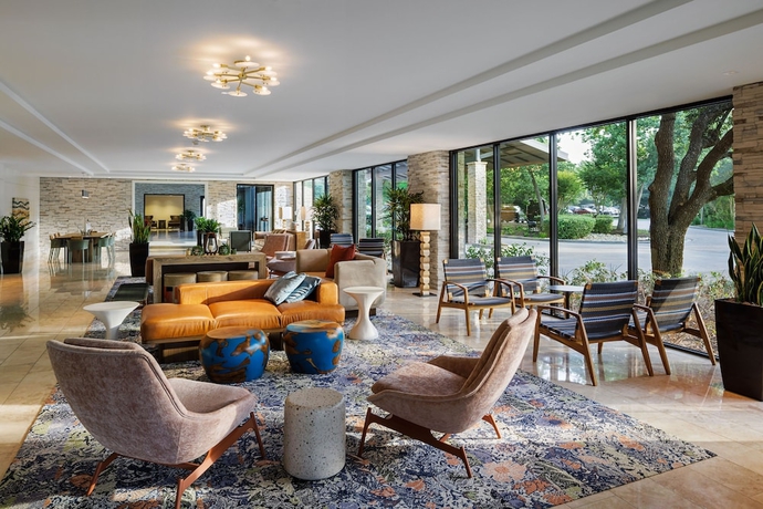 Imagen de los interiores del Hotel The Woodlands Resort, Curio Collection By Hilton. Foto 19