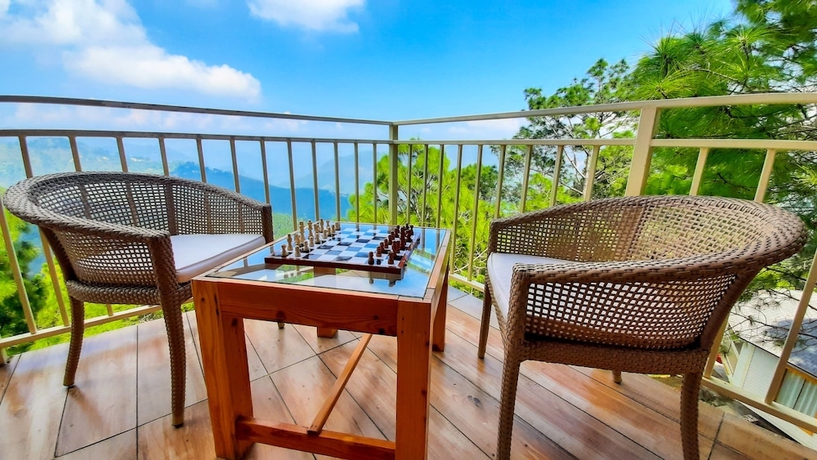 Imagen de los interiores del Hotel The Woods Retreat. Foto 13