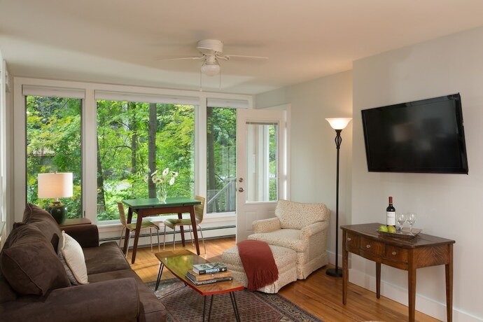Imagen general del Hotel The Woodstock Inn on the Millstream. Foto 9