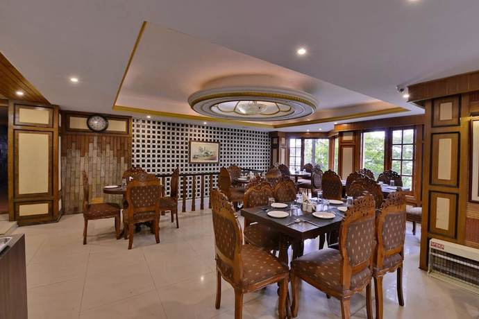 Imagen del bar/restaurante del Hotel The Woodstock Resort. Foto 4