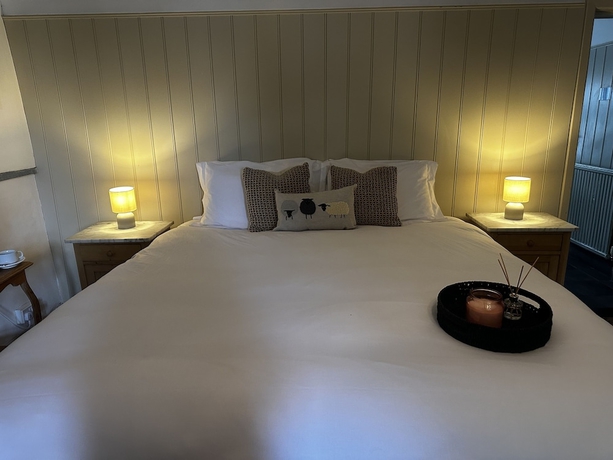 Imagen de la habitación del Hotel The Woolpack, Canterbury. Foto 16