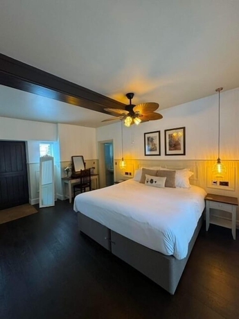 Imagen de la habitación del Hotel The Woolpack. Foto 7