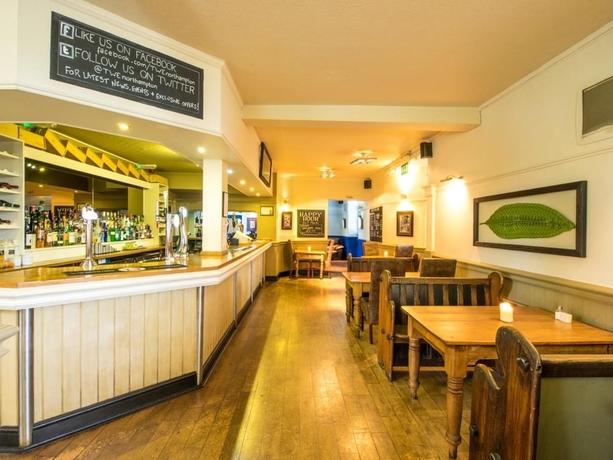 Imagen del bar/restaurante del Hotel The Worlds End. Foto 9