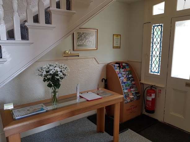 Imagen de los interiores del Hotel The Wycliffe Guest House. Foto 19