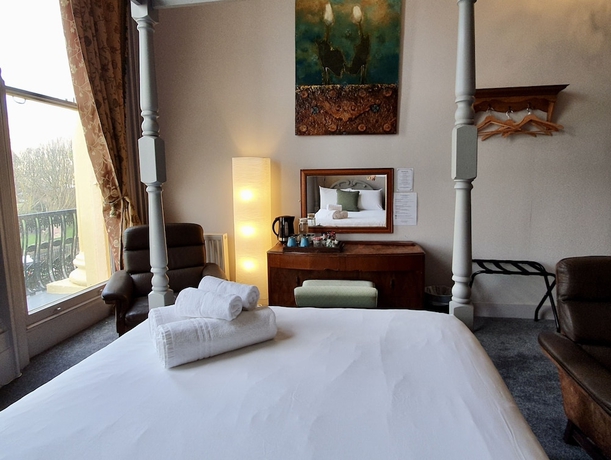 Imagen de la habitación del Hotel The X Brunswick Square. Foto 15