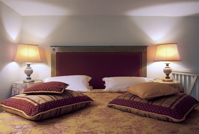 Imagen de la habitación del Hotel The Xara Palace Relais and Chateaux. Foto 6