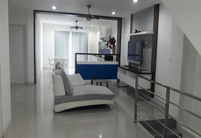 Imagen de los interiores del Hotel The Y House. Foto 9